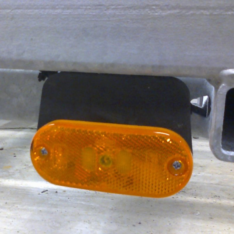 Sivuvalo Jokon LED keltainen, 12 V, johto 50 cm