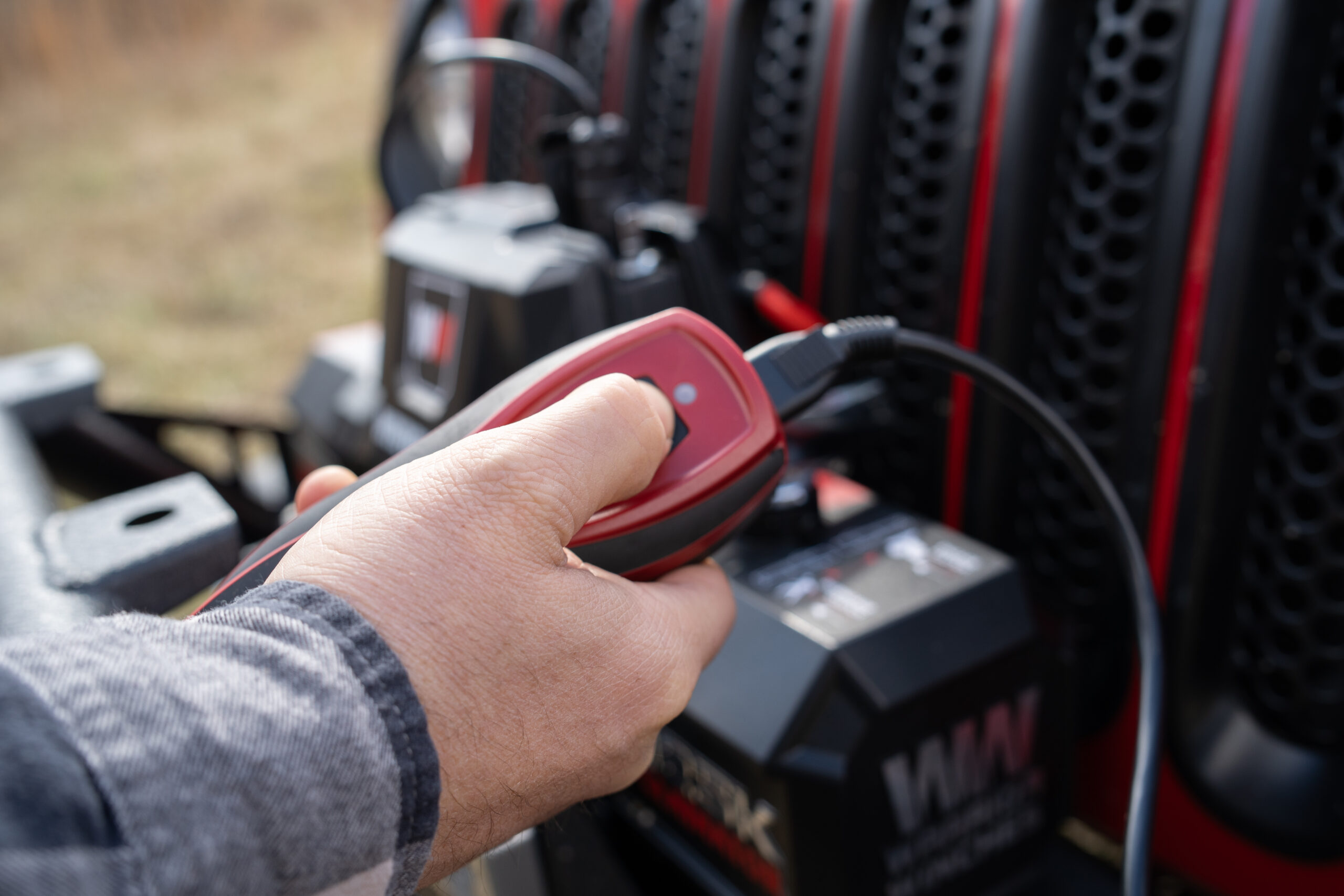 Warrior Gladiator 8000 3629 kg 12 V köydellä - Image 2